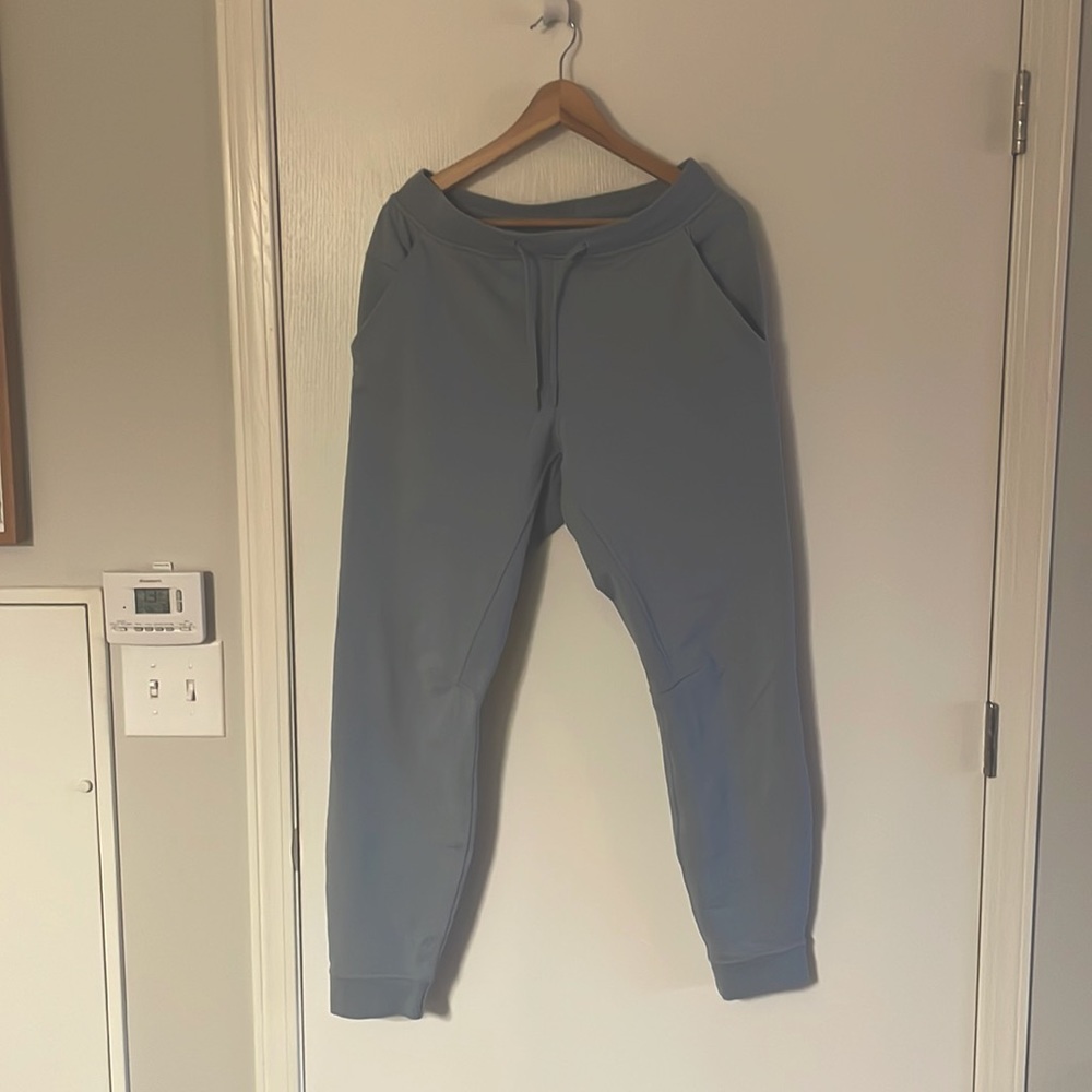 Like new Lululemon mens City Sweat Jogger Size M in baby blue/steel
